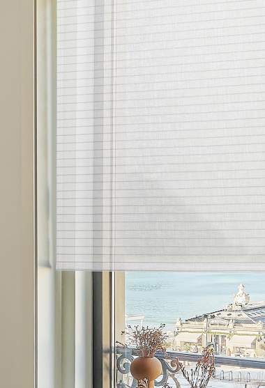 Estor enrollable Galao verde traslucido ventana